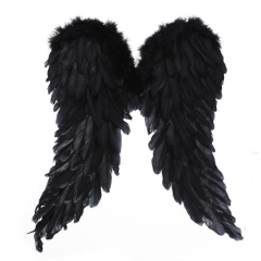 Черные крылья ангела 50х50 купить с доставкой на хлопни.ру