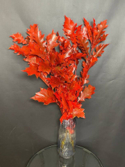 Высокие ветки дуба окрашенные. Декор на Хэллоуин